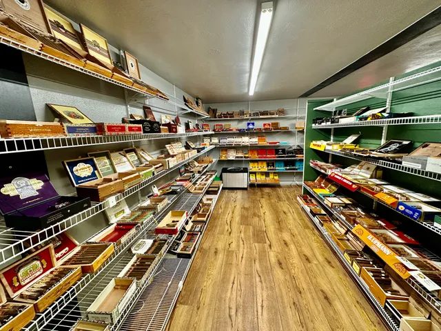 Butler Cigars & Smoking Lounge