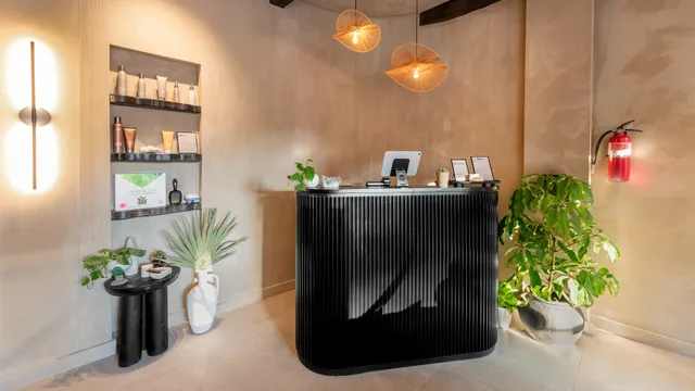 Aura Head Spa | Montclair