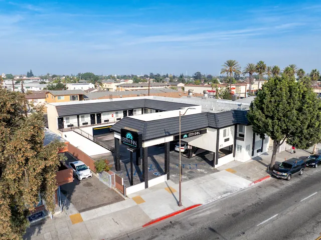 ERTH INN by AGA - Huntington Park