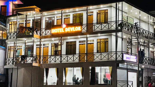 Hotel Devlok & Restuarant Sonprayag