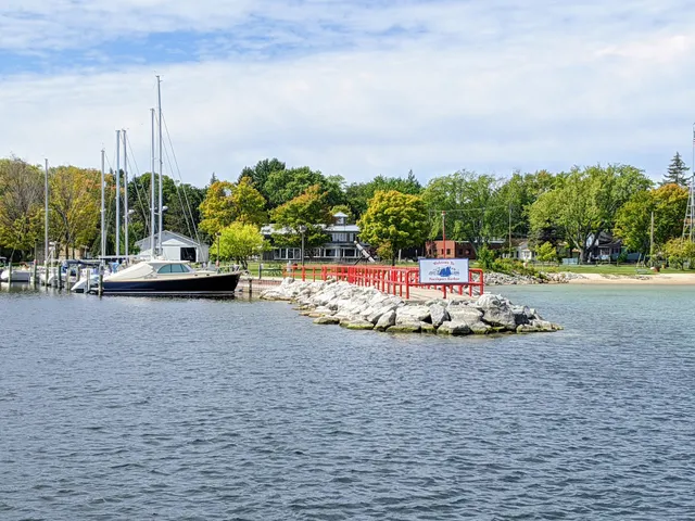 G. Marsten Dame Marina (Northport Harbor)