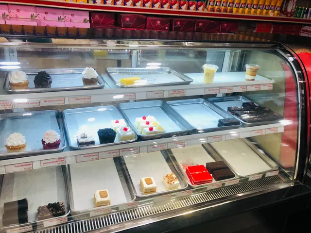 Bundu Khan Sweets & Bakers - Samanabad