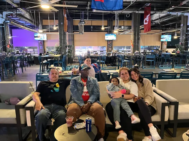 Clubhouse Sports & Social Lounge