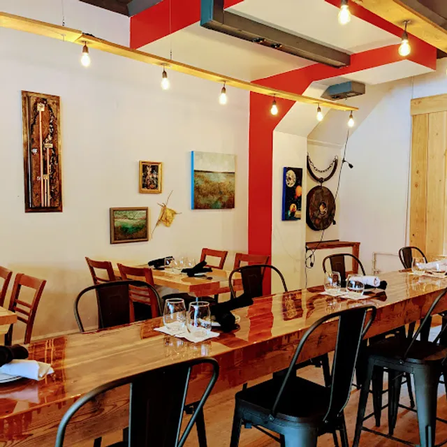 Biscuit: A Place To Sup