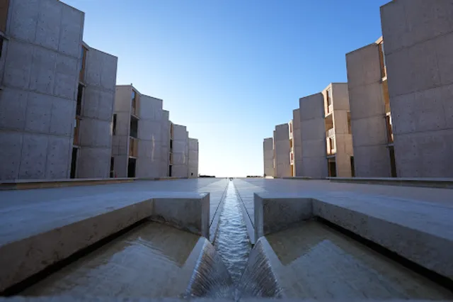 Salk Institute for Biological Studies