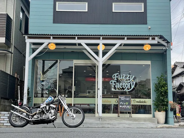 Fuzzy Factory フージーファクトリー