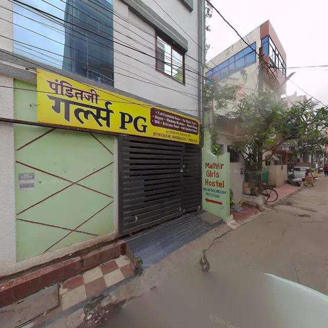 OYO 45139 Hotel Malhar