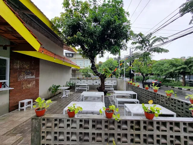 Kampoeng Steak Gayungsari