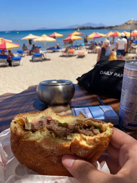 Paradise Beach Kantina