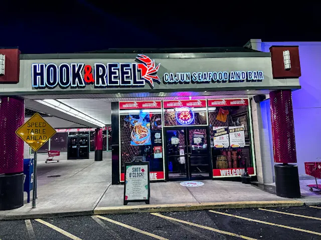 Hook & Reel Cajun Seafood & Bar