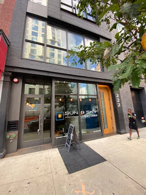 Sun & Sky - Spa / Salon