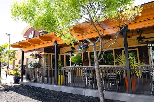 El Paraiso Mexican Cuisine