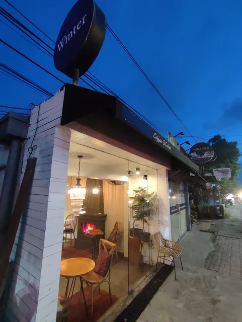 WINTER CAFE | Coffee bar & Resto