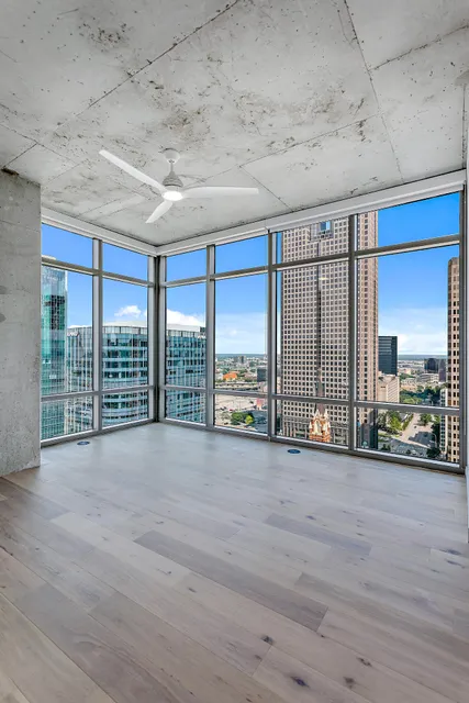 Live Dallas Realty - Dallas High Rise Apartments