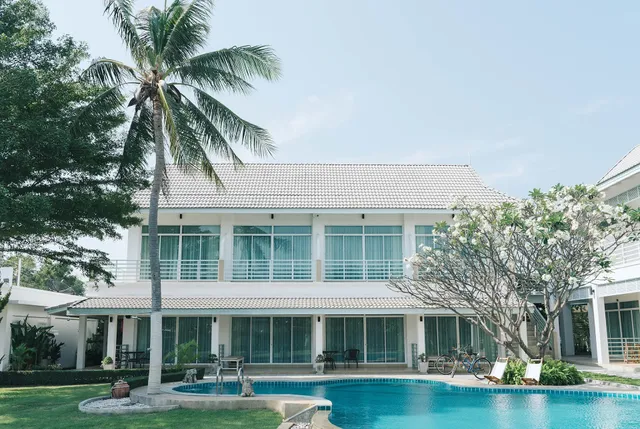 Baan Jeen Hotel Samroiyod Beach
