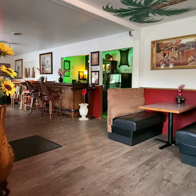 Thai Palms Restaurant