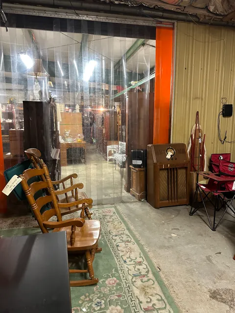 Summerville Antique Gallery