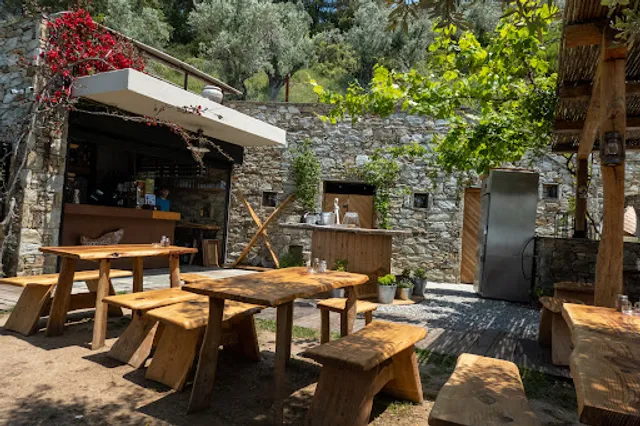 Kehria Tarsanas Taverna