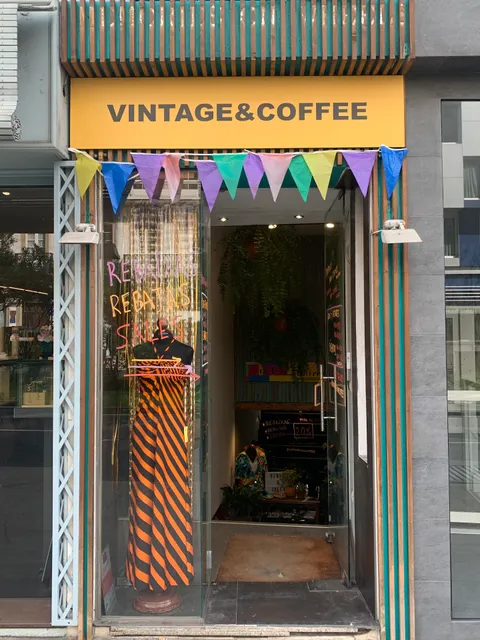 Vintage & Coffee
