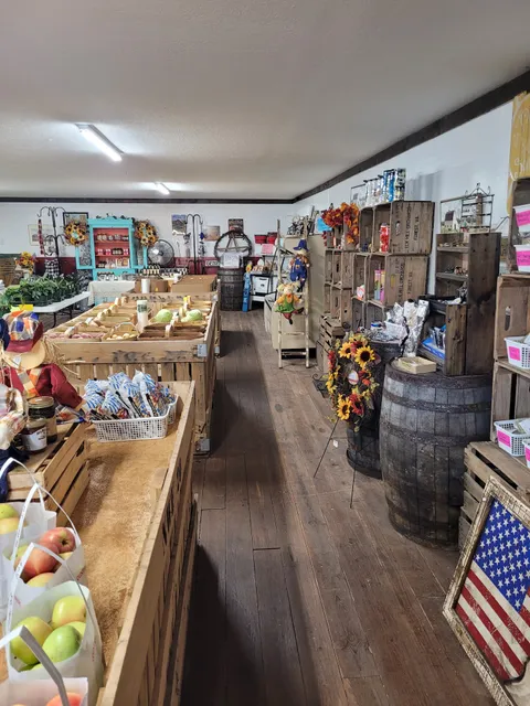 Redwood Community Market