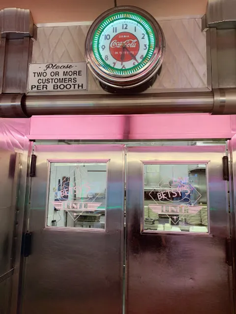 Betsy's Diner