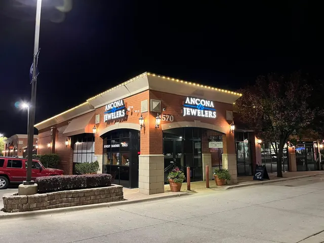 EAST COAST CHRISTMAS LIGHTS