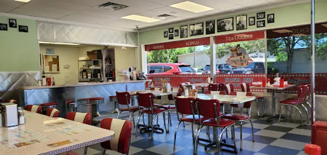 Boomarang Diner Norman (Porter)