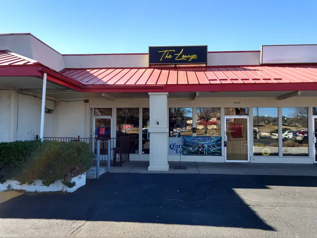 The Lounge In the Village