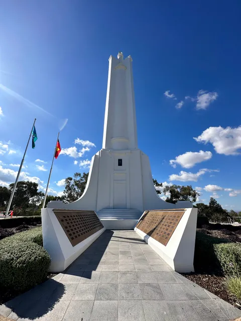 Monument Hill Parklands