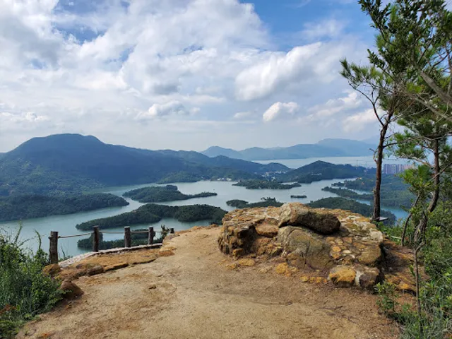 Tai Lam Country Park