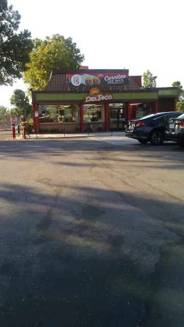 Del Taco
