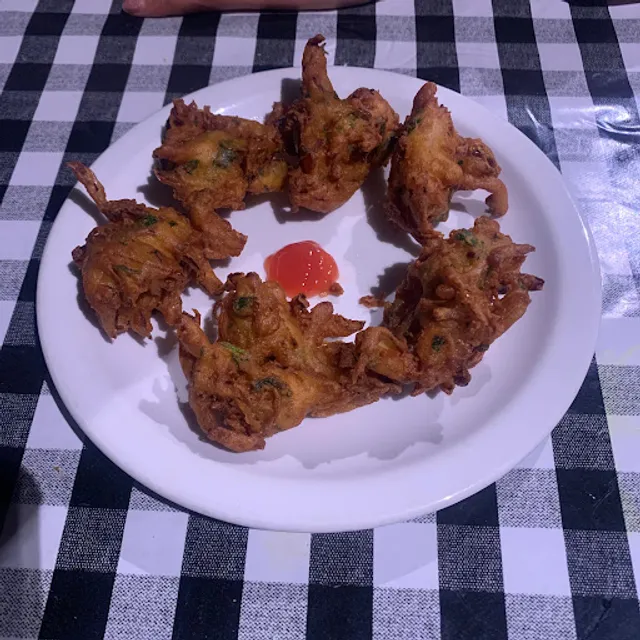 Mamas Bar & Restaurant