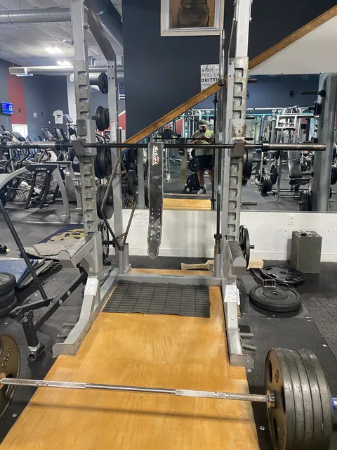 Rocky's Gym & Fitness