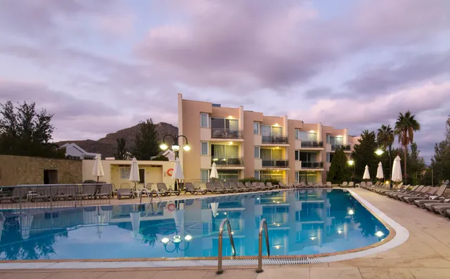 Aparthotel Duva Convention Center & Spa