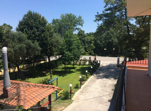 Stelios House - restaurant