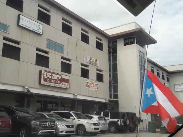 Plaza Real Shopping Center