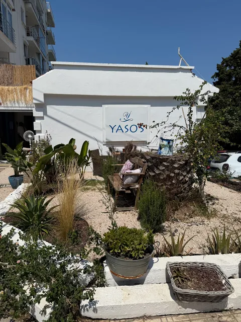 Yaso's By The Sea | Çeşme, Ardıç, Alaçatı, Ilıca Denize Sıfır Otel Fiyatları | Uzun Süreli Lüks Konaklama Çeşme