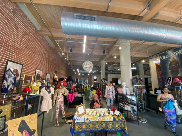 LUXE Department Store