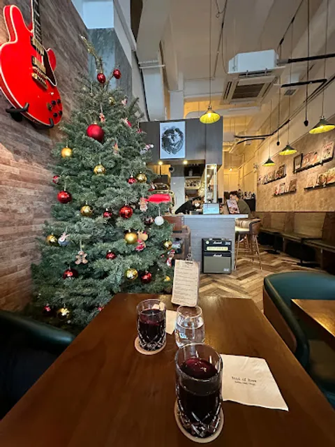 CODA • Jazz Kissa 爵士喫茶 • Cafe & Bar • Live music • Vinyl