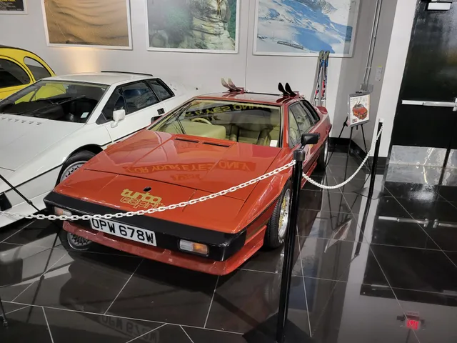 007 Bond at Dezerland Park Orlando