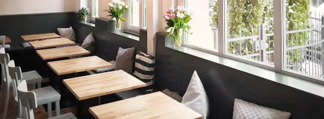 Fräulein Ohrt Café