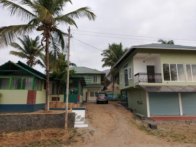 Midway Crest Farmstay