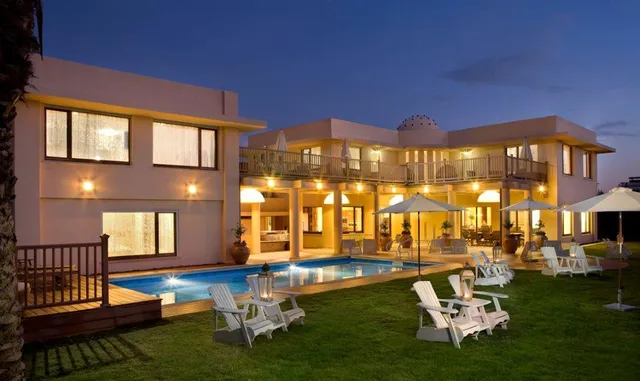 פנחס וגסטון- וילת נופש על הים