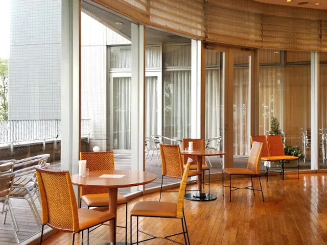 カフェ オ・シエル・ブル