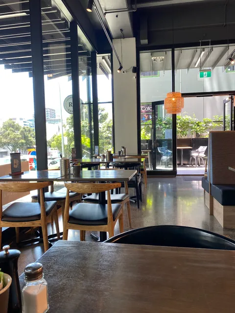 RH Cafe - Freemans Bay