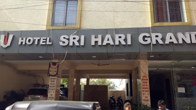 Hotel SriHari Grand tirupati