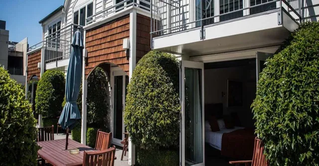 The Grange Boutique B&B and Motel