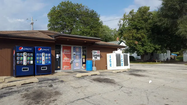 Riverton's Party Store