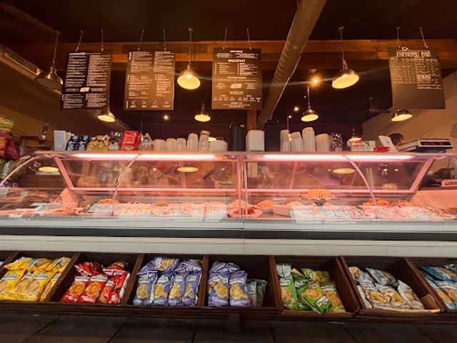 Luca's Deli & Catering