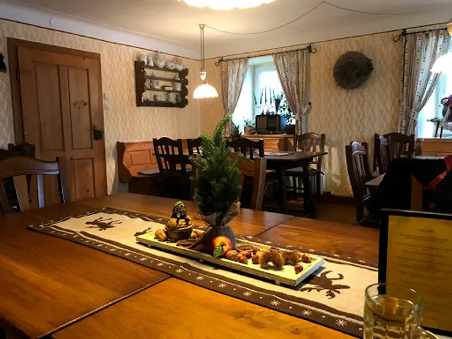 Jausenstube Zum Strasser